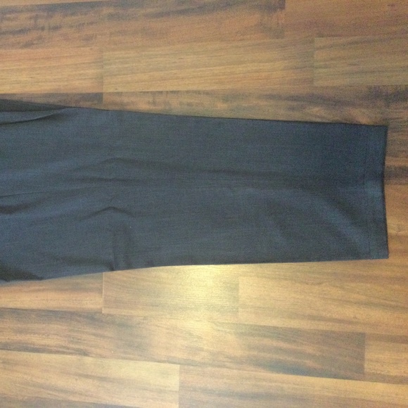 Mens 2 pc Navy Blue suit - Picture 5 of 10